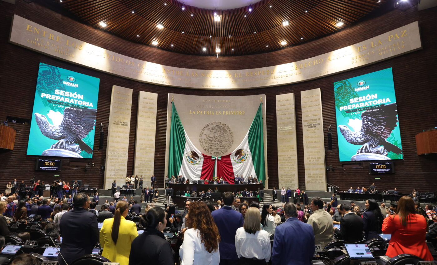 Salón de sesiones de la Cámara de Diputados durante la Sesión Preparatoria de la LXVI Legislatura